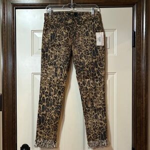 NWT Size 6 Lucky & Blessed Leopard Print Stretch Midrise Ankle Skinny (ABBA)
